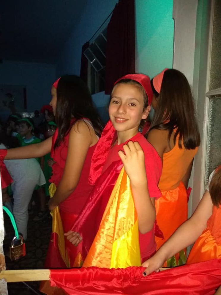 Con  la muestra "Leyendas", la Escuela de Estética cerró el año