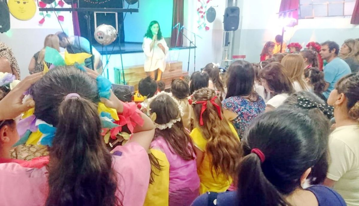 Con  la muestra "Leyendas", la Escuela de Estética cerró el año