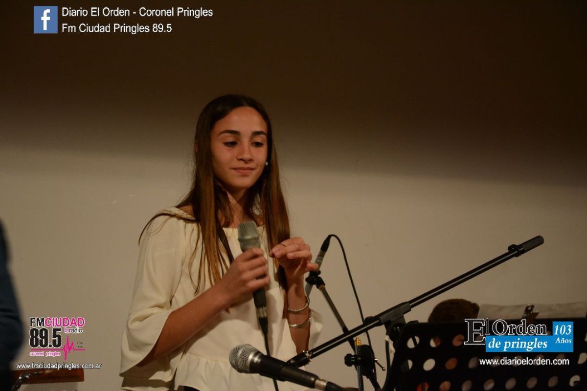 Alumnos de la Escuela de  Música realizaron su cierre anual