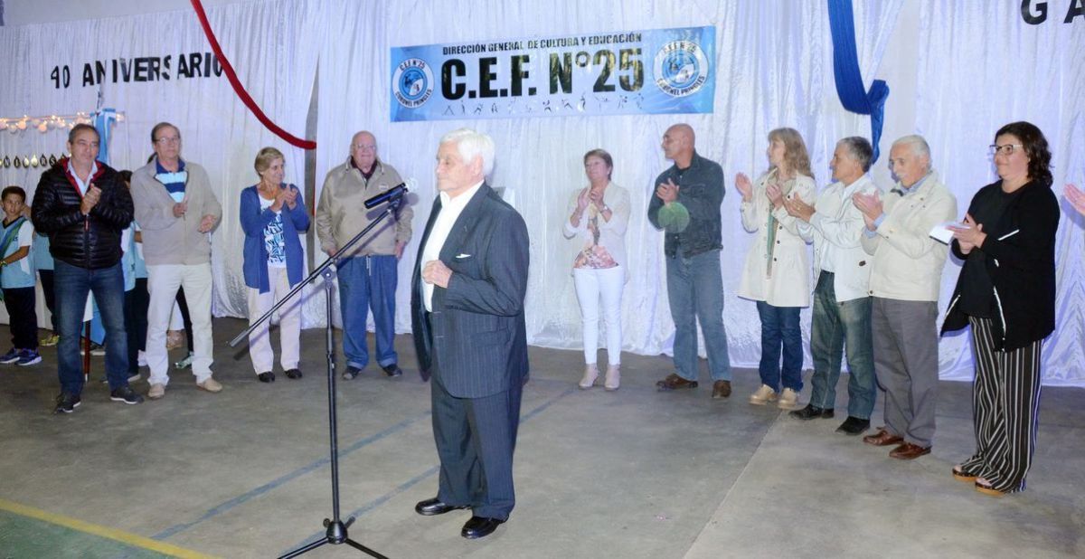 Emotivo festejo por el 40 aniversario del CEF Nº 25