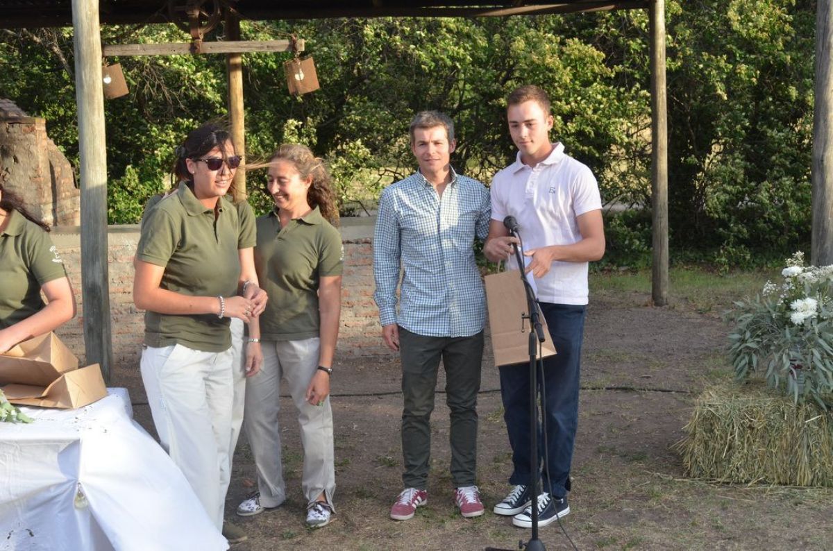 Acto de colación de alumnos de 7º año de la Escuela Agrotécnica