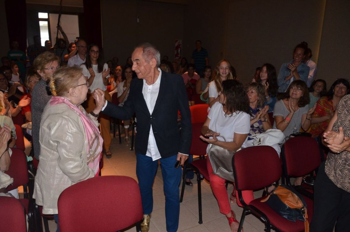 El artista Ricardo Martínez Paz, embajador cultural del distrito