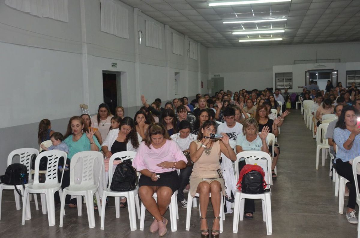 Se presentó la Evangelista Dina Santamaría