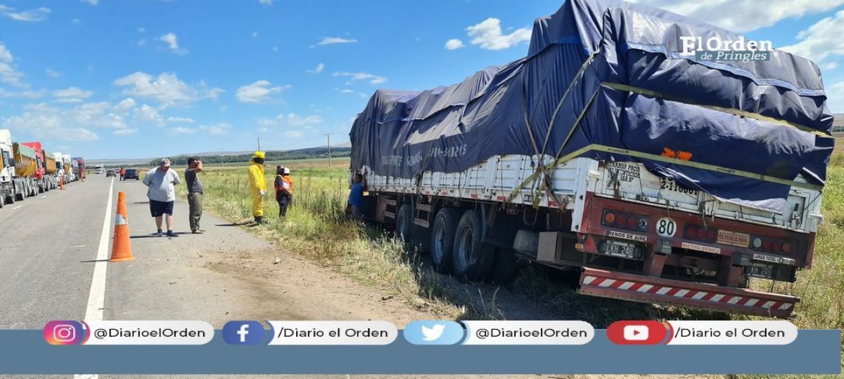 Tres heridos en choque frontal de camion y auto | El Orden de Pringles