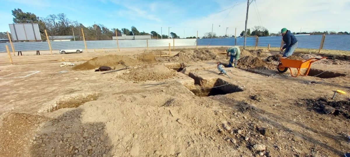 Primeros pasos para la construcción del Jardín 903 de Indio Rico