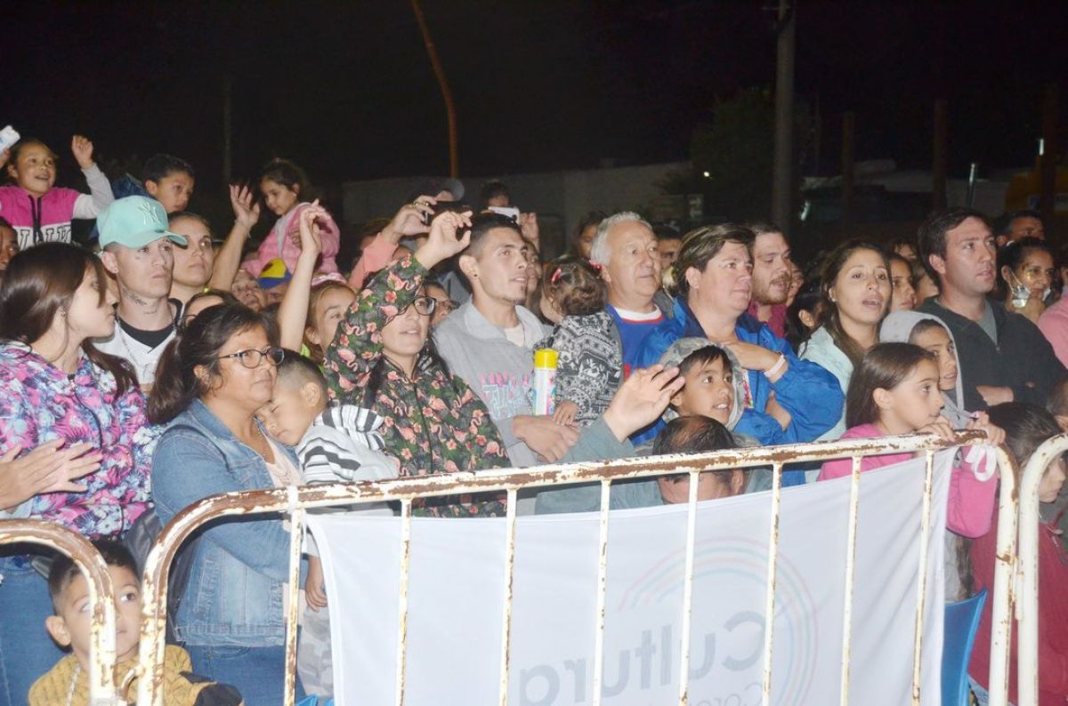 Gran cierre de Carnaval con la quema del tradicional 'Rey Momo'