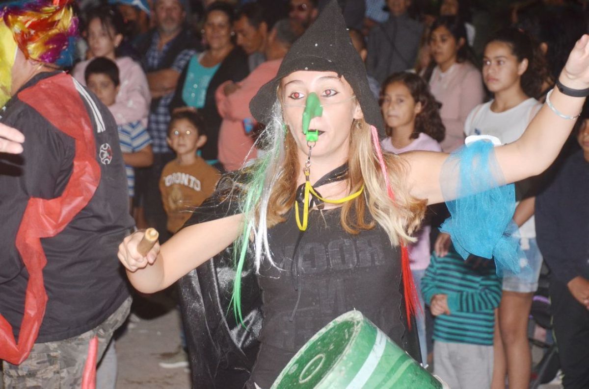 Gran cierre de Carnaval con la quema del tradicional 'Rey Momo'
