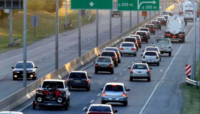Intenso tránsito y demoras en rutas bonaerenses por el fin de semana ...